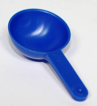 Load image into Gallery viewer, 5ml BLUE MEASURING SCOOP
