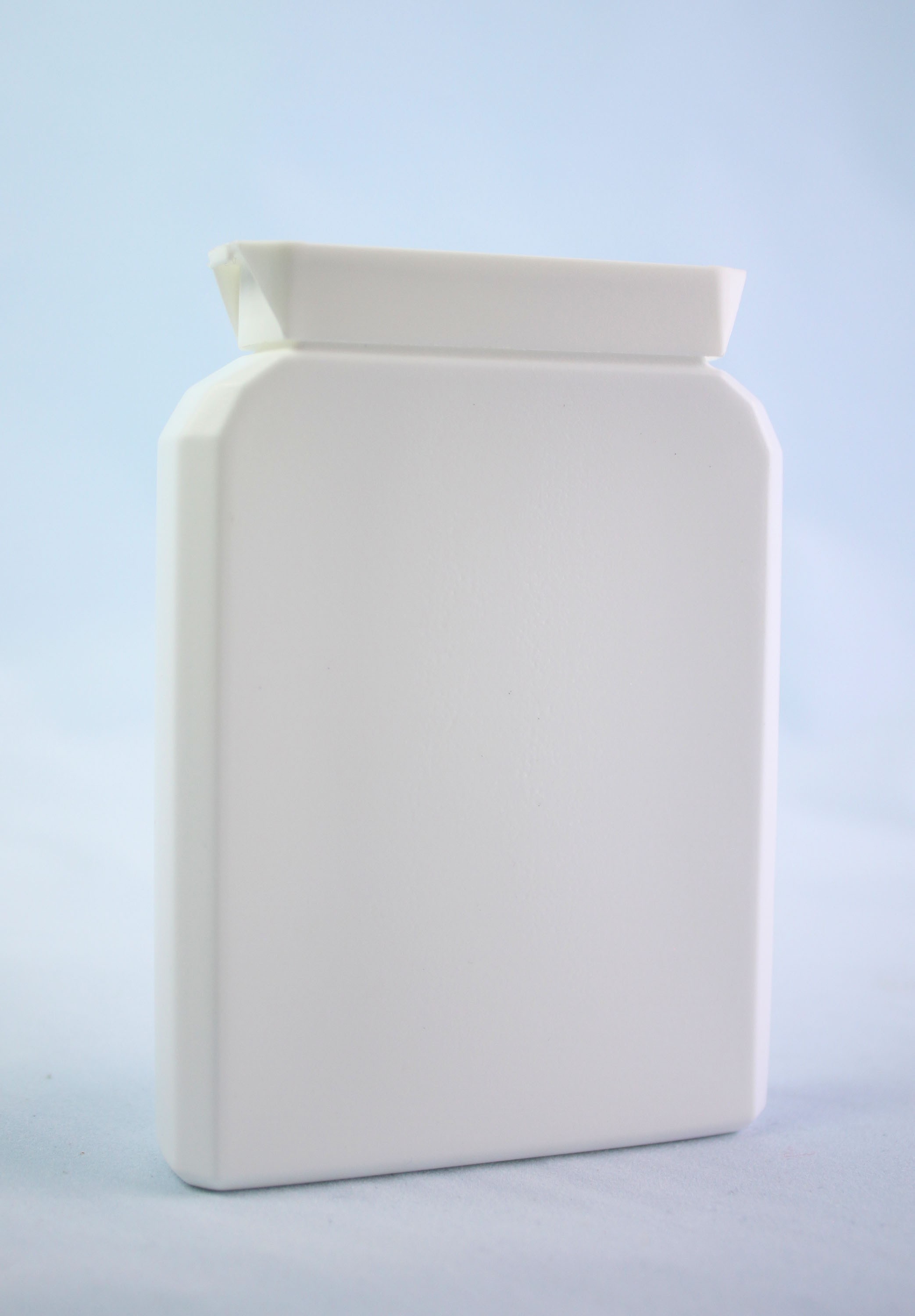 150ml POSTAL PACK WHITE HDPE & LID WITH IHS LINER